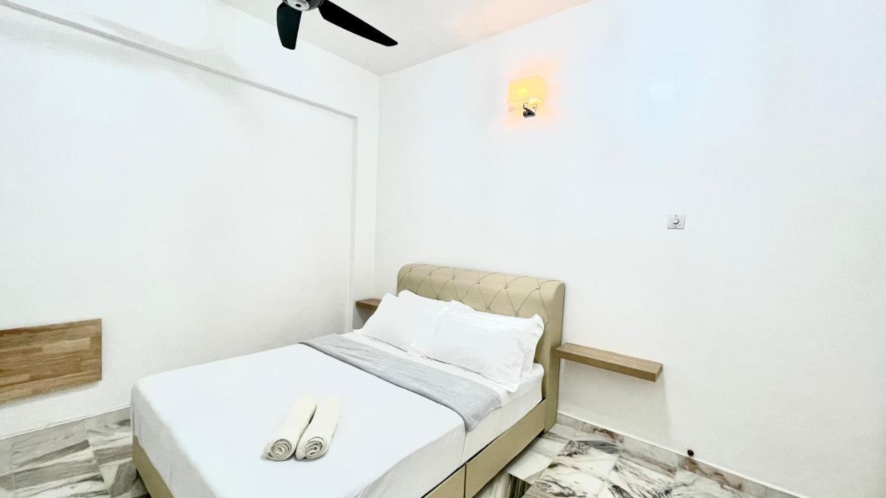Puteh Homestay Σαχ Αλάμ Εξωτερικό φωτογραφία