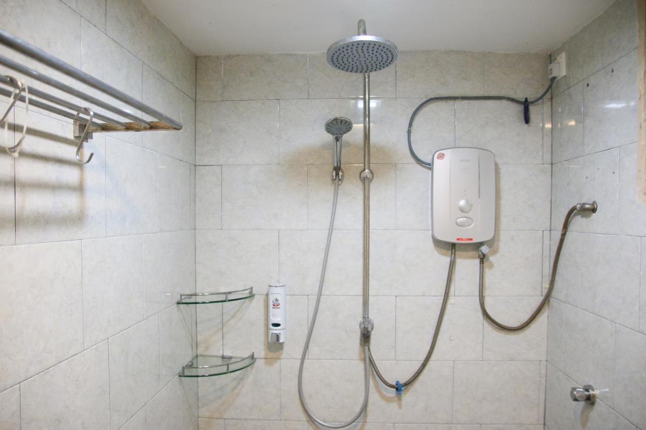 Puteh Homestay Σαχ Αλάμ Εξωτερικό φωτογραφία