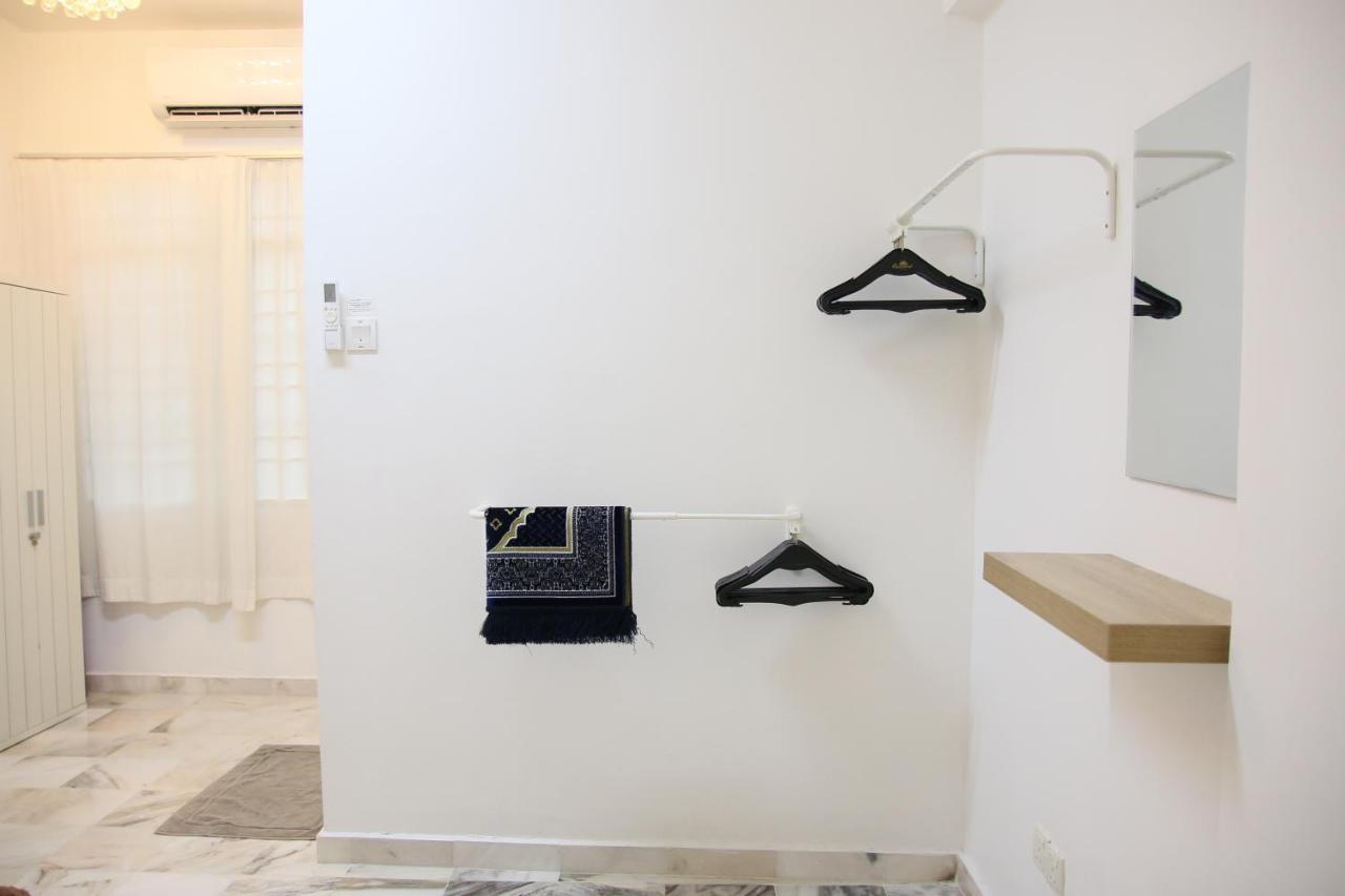 Puteh Homestay Σαχ Αλάμ Εξωτερικό φωτογραφία