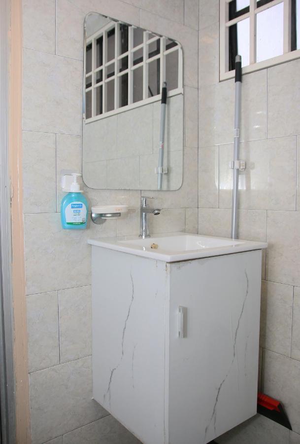 Puteh Homestay Σαχ Αλάμ Εξωτερικό φωτογραφία