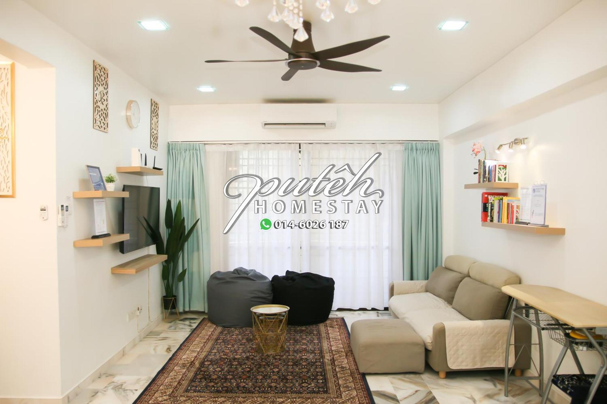 Puteh Homestay Σαχ Αλάμ Εξωτερικό φωτογραφία